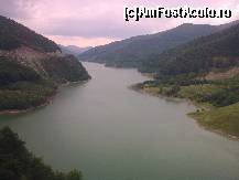 [P22] Lacul barajului de la Siriu. Jud. Buzău.  » foto by traian.leuca †
 - 
<span class="allrVoted glyphicon glyphicon-heart hidden" id="av419165"></span>
<a class="m-l-10 hidden" id="sv419165" onclick="voting_Foto_DelVot(,419165,5439)" role="button">șterge vot <span class="glyphicon glyphicon-remove"></span></a>
<a id="v9419165" class=" c-red"  onclick="voting_Foto_SetVot(419165)" role="button"><span class="glyphicon glyphicon-heart-empty"></span> <b>LIKE</b> = Votează poza</a> <img class="hidden"  id="f419165W9" src="/imagini/loader.gif" border="0" /><span class="AjErrMes hidden" id="e419165ErM"></span>