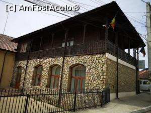 [P20] Biblioteca din Lopătari, sediu al Muzeului „7 locuri de poveste” » foto by crismis
 - 
<span class="allrVoted glyphicon glyphicon-heart hidden" id="av1230398"></span>
<a class="m-l-10 hidden" id="sv1230398" onclick="voting_Foto_DelVot(,1230398,5439)" role="button">șterge vot <span class="glyphicon glyphicon-remove"></span></a>
<a id="v91230398" class=" c-red"  onclick="voting_Foto_SetVot(1230398)" role="button"><span class="glyphicon glyphicon-heart-empty"></span> <b>LIKE</b> = Votează poza</a> <img class="hidden"  id="f1230398W9" src="/imagini/loader.gif" border="0" /><span class="AjErrMes hidden" id="e1230398ErM"></span>