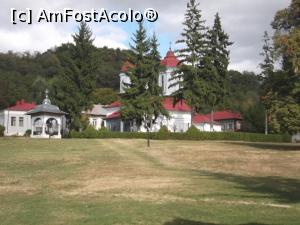 [P13] Mănăstirea Ciolanu - curtea și biserica veche » foto by Aurici
 - 
<span class="allrVoted glyphicon glyphicon-heart hidden" id="av709979"></span>
<a class="m-l-10 hidden" id="sv709979" onclick="voting_Foto_DelVot(,709979,5439)" role="button">șterge vot <span class="glyphicon glyphicon-remove"></span></a>
<a id="v9709979" class=" c-red"  onclick="voting_Foto_SetVot(709979)" role="button"><span class="glyphicon glyphicon-heart-empty"></span> <b>LIKE</b> = Votează poza</a> <img class="hidden"  id="f709979W9" src="/imagini/loader.gif" border="0" /><span class="AjErrMes hidden" id="e709979ErM"></span>