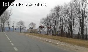 [P02] Fântâna lui Mihai Viteazul, vecina complexului și indicatoarele către Mrea Ciolanu, Tabăra de Sculptură și Schitul Cetățuia » foto by Aurici
 - 
<span class="allrVoted glyphicon glyphicon-heart hidden" id="av709968"></span>
<a class="m-l-10 hidden" id="sv709968" onclick="voting_Foto_DelVot(,709968,5439)" role="button">șterge vot <span class="glyphicon glyphicon-remove"></span></a>
<a id="v9709968" class=" c-red"  onclick="voting_Foto_SetVot(709968)" role="button"><span class="glyphicon glyphicon-heart-empty"></span> <b>LIKE</b> = Votează poza</a> <img class="hidden"  id="f709968W9" src="/imagini/loader.gif" border="0" /><span class="AjErrMes hidden" id="e709968ErM"></span>