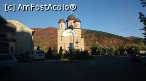 [P04] Biserica ortodoxa Sf Gheorghe din Nehoiu.  » foto by Aurici
 - 
<span class="allrVoted glyphicon glyphicon-heart hidden" id="av822178"></span>
<a class="m-l-10 hidden" id="sv822178" onclick="voting_Foto_DelVot(,822178,5439)" role="button">șterge vot <span class="glyphicon glyphicon-remove"></span></a>
<a id="v9822178" class=" c-red"  onclick="voting_Foto_SetVot(822178)" role="button"><span class="glyphicon glyphicon-heart-empty"></span> <b>LIKE</b> = Votează poza</a> <img class="hidden"  id="f822178W9" src="/imagini/loader.gif" border="0" /><span class="AjErrMes hidden" id="e822178ErM"></span>