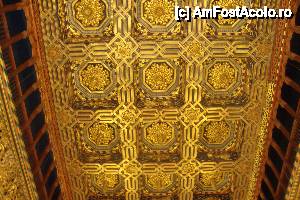 [P15] tavan interior palat » foto by chucky31*
 - 
<span class="allrVoted glyphicon glyphicon-heart hidden" id="av421669"></span>
<a class="m-l-10 hidden" id="sv421669" onclick="voting_Foto_DelVot(,421669,5465)" role="button">șterge vot <span class="glyphicon glyphicon-remove"></span></a>
<a id="v9421669" class=" c-red"  onclick="voting_Foto_SetVot(421669)" role="button"><span class="glyphicon glyphicon-heart-empty"></span> <b>LIKE</b> = Votează poza</a> <img class="hidden"  id="f421669W9" src="/imagini/loader.gif" border="0" /><span class="AjErrMes hidden" id="e421669ErM"></span>