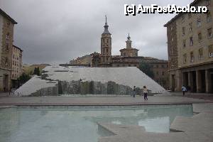 [P26] Fuente de la Hispanidad- in piata de pilar » foto by chucky31*
 - 
<span class="allrVoted glyphicon glyphicon-heart hidden" id="av421680"></span>
<a class="m-l-10 hidden" id="sv421680" onclick="voting_Foto_DelVot(,421680,5465)" role="button">șterge vot <span class="glyphicon glyphicon-remove"></span></a>
<a id="v9421680" class=" c-red"  onclick="voting_Foto_SetVot(421680)" role="button"><span class="glyphicon glyphicon-heart-empty"></span> <b>LIKE</b> = Votează poza</a> <img class="hidden"  id="f421680W9" src="/imagini/loader.gif" border="0" /><span class="AjErrMes hidden" id="e421680ErM"></span>