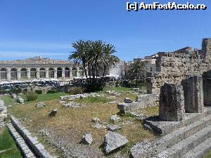 [P06] La intrarea pe insula Ortigia te intampina Templul lui Apollo » foto by amero
 - 
<span class="allrVoted glyphicon glyphicon-heart hidden" id="av665670"></span>
<a class="m-l-10 hidden" id="sv665670" onclick="voting_Foto_DelVot(,665670,5466)" role="button">șterge vot <span class="glyphicon glyphicon-remove"></span></a>
<a id="v9665670" class=" c-red"  onclick="voting_Foto_SetVot(665670)" role="button"><span class="glyphicon glyphicon-heart-empty"></span> <b>LIKE</b> = Votează poza</a> <img class="hidden"  id="f665670W9" src="/imagini/loader.gif" border="0" /><span class="AjErrMes hidden" id="e665670ErM"></span>