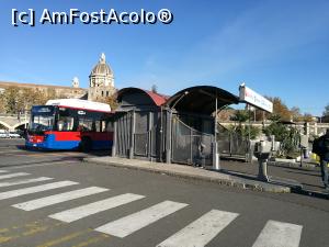 [P01] Piața Borsellino, în plan apropiat stația de Interbus spre Siracusa » foto by crismis
 - 
<span class="allrVoted glyphicon glyphicon-heart hidden" id="av1050855"></span>
<a class="m-l-10 hidden" id="sv1050855" onclick="voting_Foto_DelVot(,1050855,5466)" role="button">șterge vot <span class="glyphicon glyphicon-remove"></span></a>
<a id="v91050855" class=" c-red"  onclick="voting_Foto_SetVot(1050855)" role="button"><span class="glyphicon glyphicon-heart-empty"></span> <b>LIKE</b> = Votează poza</a> <img class="hidden"  id="f1050855W9" src="/imagini/loader.gif" border="0" /><span class="AjErrMes hidden" id="e1050855ErM"></span>