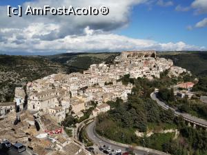 [P03] Ragusa » foto by Marius 72
 - 
<span class="allrVoted glyphicon glyphicon-heart hidden" id="av1381127"></span>
<a class="m-l-10 hidden" id="sv1381127" onclick="voting_Foto_DelVot(,1381127,5466)" role="button">șterge vot <span class="glyphicon glyphicon-remove"></span></a>
<a id="v91381127" class=" c-red"  onclick="voting_Foto_SetVot(1381127)" role="button"><span class="glyphicon glyphicon-heart-empty"></span> <b>LIKE</b> = Votează poza</a> <img class="hidden"  id="f1381127W9" src="/imagini/loader.gif" border="0" /><span class="AjErrMes hidden" id="e1381127ErM"></span>