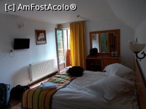 [P16] Casa Elena - vedere din cameră » foto by ANILU
 - 
<span class="allrVoted glyphicon glyphicon-heart hidden" id="av863037"></span>
<a class="m-l-10 hidden" id="sv863037" onclick="voting_Foto_DelVot(,863037,5479)" role="button">șterge vot <span class="glyphicon glyphicon-remove"></span></a>
<a id="v9863037" class=" c-red"  onclick="voting_Foto_SetVot(863037)" role="button"><span class="glyphicon glyphicon-heart-empty"></span> <b>LIKE</b> = Votează poza</a> <img class="hidden"  id="f863037W9" src="/imagini/loader.gif" border="0" /><span class="AjErrMes hidden" id="e863037ErM"></span>
