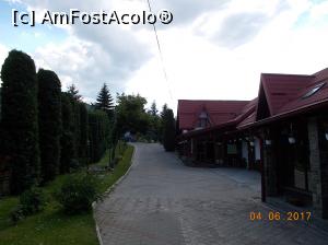 [P02] Casa Elena - aleea de la poartă, aici este recepția » foto by ANILU
 - 
<span class="allrVoted glyphicon glyphicon-heart hidden" id="av863018"></span>
<a class="m-l-10 hidden" id="sv863018" onclick="voting_Foto_DelVot(,863018,5479)" role="button">șterge vot <span class="glyphicon glyphicon-remove"></span></a>
<a id="v9863018" class=" c-red"  onclick="voting_Foto_SetVot(863018)" role="button"><span class="glyphicon glyphicon-heart-empty"></span> <b>LIKE</b> = Votează poza</a> <img class="hidden"  id="f863018W9" src="/imagini/loader.gif" border="0" /><span class="AjErrMes hidden" id="e863018ErM"></span>