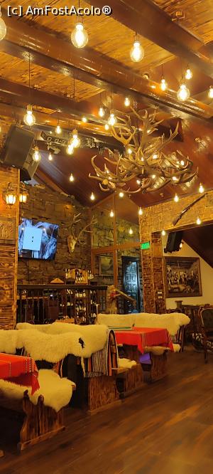 [P29] Imagine din interiorul restaurantului » foto by fregata
 - 
<span class="allrVoted glyphicon glyphicon-heart hidden" id="av1366131"></span>
<a class="m-l-10 hidden" id="sv1366131" onclick="voting_Foto_DelVot(,1366131,5493)" role="button">șterge vot <span class="glyphicon glyphicon-remove"></span></a>
<a id="v91366131" class=" c-red"  onclick="voting_Foto_SetVot(1366131)" role="button"><span class="glyphicon glyphicon-heart-empty"></span> <b>LIKE</b> = Votează poza</a> <img class="hidden"  id="f1366131W9" src="/imagini/loader.gif" border="0" /><span class="AjErrMes hidden" id="e1366131ErM"></span>