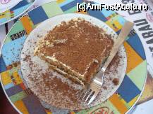 [P19] Ruse - la Restaurantul Happy - o portie mare si delicioasa de Tiramisu » foto by Diaura*
 - 
<span class="allrVoted glyphicon glyphicon-heart hidden" id="av69956"></span>
<a class="m-l-10 hidden" id="sv69956" onclick="voting_Foto_DelVot(,69956,5493)" role="button">șterge vot <span class="glyphicon glyphicon-remove"></span></a>
<a id="v969956" class=" c-red"  onclick="voting_Foto_SetVot(69956)" role="button"><span class="glyphicon glyphicon-heart-empty"></span> <b>LIKE</b> = Votează poza</a> <img class="hidden"  id="f69956W9" src="/imagini/loader.gif" border="0" /><span class="AjErrMes hidden" id="e69956ErM"></span>