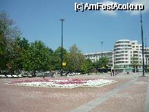 [P03] Ruse - flori, verdeata si curatenie in  zona pietonala din centru » foto by Diaura*
 - 
<span class="allrVoted glyphicon glyphicon-heart hidden" id="av69930"></span>
<a class="m-l-10 hidden" id="sv69930" onclick="voting_Foto_DelVot(,69930,5493)" role="button">șterge vot <span class="glyphicon glyphicon-remove"></span></a>
<a id="v969930" class=" c-red"  onclick="voting_Foto_SetVot(69930)" role="button"><span class="glyphicon glyphicon-heart-empty"></span> <b>LIKE</b> = Votează poza</a> <img class="hidden"  id="f69930W9" src="/imagini/loader.gif" border="0" /><span class="AjErrMes hidden" id="e69930ErM"></span>