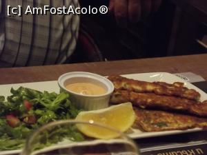 [P22] Bon-fileuri de peşte în parmezan cu salată » foto by irinad
 - 
<span class="allrVoted glyphicon glyphicon-heart hidden" id="av719461"></span>
<a class="m-l-10 hidden" id="sv719461" onclick="voting_Foto_DelVot(,719461,5493)" role="button">șterge vot <span class="glyphicon glyphicon-remove"></span></a>
<a id="v9719461" class=" c-red"  onclick="voting_Foto_SetVot(719461)" role="button"><span class="glyphicon glyphicon-heart-empty"></span> <b>LIKE</b> = Votează poza</a> <img class="hidden"  id="f719461W9" src="/imagini/loader.gif" border="0" /><span class="AjErrMes hidden" id="e719461ErM"></span>