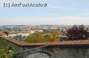 [P71] Panoramic Pergola, Villa Richter - cu Praga la picioare » foto by Carmen Ion
 - 
<span class="allrVoted glyphicon glyphicon-heart hidden" id="av1288163"></span>
<a class="m-l-10 hidden" id="sv1288163" onclick="voting_Foto_DelVot(,1288163,5497)" role="button">șterge vot <span class="glyphicon glyphicon-remove"></span></a>
<a id="v91288163" class=" c-red"  onclick="voting_Foto_SetVot(1288163)" role="button"><span class="glyphicon glyphicon-heart-empty"></span> <b>LIKE</b> = Votează poza</a> <img class="hidden"  id="f1288163W9" src="/imagini/loader.gif" border="0" /><span class="AjErrMes hidden" id="e1288163ErM"></span>