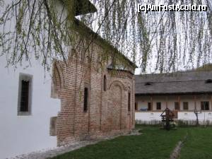 [P13] Biserica de secol al XIV-lea de la Mănăstirea Cotmeana.  » foto by tata123 🔱
 - 
<span class="allrVoted glyphicon glyphicon-heart hidden" id="av652669"></span>
<a class="m-l-10 hidden" id="sv652669" onclick="voting_Foto_DelVot(,652669,5499)" role="button">șterge vot <span class="glyphicon glyphicon-remove"></span></a>
<a id="v9652669" class=" c-red"  onclick="voting_Foto_SetVot(652669)" role="button"><span class="glyphicon glyphicon-heart-empty"></span> <b>LIKE</b> = Votează poza</a> <img class="hidden"  id="f652669W9" src="/imagini/loader.gif" border="0" /><span class="AjErrMes hidden" id="e652669ErM"></span>