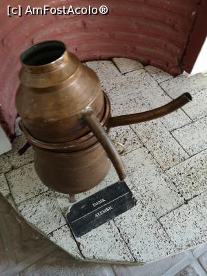 [P31] Un alambic » foto by crismis
 - 
<span class="allrVoted glyphicon glyphicon-heart hidden" id="av1111478"></span>
<a class="m-l-10 hidden" id="sv1111478" onclick="voting_Foto_DelVot(,1111478,5501)" role="button">șterge vot <span class="glyphicon glyphicon-remove"></span></a>
<a id="v91111478" class=" c-red"  onclick="voting_Foto_SetVot(1111478)" role="button"><span class="glyphicon glyphicon-heart-empty"></span> <b>LIKE</b> = Votează poza</a> <img class="hidden"  id="f1111478W9" src="/imagini/loader.gif" border="0" /><span class="AjErrMes hidden" id="e1111478ErM"></span>