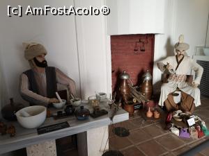 [P32] Se muncea din greu la prepararea leacurilor » foto by crismis
 - 
<span class="allrVoted glyphicon glyphicon-heart hidden" id="av1111479"></span>
<a class="m-l-10 hidden" id="sv1111479" onclick="voting_Foto_DelVot(,1111479,5501)" role="button">șterge vot <span class="glyphicon glyphicon-remove"></span></a>
<a id="v91111479" class=" c-red"  onclick="voting_Foto_SetVot(1111479)" role="button"><span class="glyphicon glyphicon-heart-empty"></span> <b>LIKE</b> = Votează poza</a> <img class="hidden"  id="f1111479W9" src="/imagini/loader.gif" border="0" /><span class="AjErrMes hidden" id="e1111479ErM"></span>