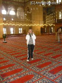 [P21] ...si, daca vreti sa stiti eu sunt Maria Smeu - mandra purtatoare de batic si desculta prin Moscheia Selimiye din Edirne! » foto by Maria Smeu
 - 
<span class="allrVoted glyphicon glyphicon-heart hidden" id="av65984"></span>
<a class="m-l-10 hidden" id="sv65984" onclick="voting_Foto_DelVot(,65984,5501)" role="button">șterge vot <span class="glyphicon glyphicon-remove"></span></a>
<a id="v965984" class=" c-red"  onclick="voting_Foto_SetVot(65984)" role="button"><span class="glyphicon glyphicon-heart-empty"></span> <b>LIKE</b> = Votează poza</a> <img class="hidden"  id="f65984W9" src="/imagini/loader.gif" border="0" /><span class="AjErrMes hidden" id="e65984ErM"></span>