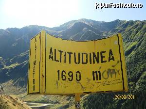[P10] la iesirea din tunel in partea cealalta a muntelui » foto by gabynegru
 - 
<span class="allrVoted glyphicon glyphicon-heart hidden" id="av539007"></span>
<a class="m-l-10 hidden" id="sv539007" onclick="voting_Foto_DelVot(,539007,5504)" role="button">șterge vot <span class="glyphicon glyphicon-remove"></span></a>
<a id="v9539007" class=" c-red"  onclick="voting_Foto_SetVot(539007)" role="button"><span class="glyphicon glyphicon-heart-empty"></span> <b>LIKE</b> = Votează poza</a> <img class="hidden"  id="f539007W9" src="/imagini/loader.gif" border="0" /><span class="AjErrMes hidden" id="e539007ErM"></span>