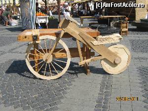 [P17] o bicicleta facuta manual chiar de acei ucenici » foto by gabynegru
 - 
<span class="allrVoted glyphicon glyphicon-heart hidden" id="av539022"></span>
<a class="m-l-10 hidden" id="sv539022" onclick="voting_Foto_DelVot(,539022,5504)" role="button">șterge vot <span class="glyphicon glyphicon-remove"></span></a>
<a id="v9539022" class=" c-red"  onclick="voting_Foto_SetVot(539022)" role="button"><span class="glyphicon glyphicon-heart-empty"></span> <b>LIKE</b> = Votează poza</a> <img class="hidden"  id="f539022W9" src="/imagini/loader.gif" border="0" /><span class="AjErrMes hidden" id="e539022ErM"></span>