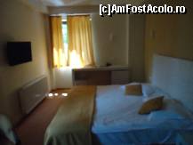 [P05] camera hotel Posada Vidraru » foto by marocanu21
 - 
<span class="allrVoted glyphicon glyphicon-heart hidden" id="av469399"></span>
<a class="m-l-10 hidden" id="sv469399" onclick="voting_Foto_DelVot(,469399,5504)" role="button">șterge vot <span class="glyphicon glyphicon-remove"></span></a>
<a id="v9469399" class=" c-red"  onclick="voting_Foto_SetVot(469399)" role="button"><span class="glyphicon glyphicon-heart-empty"></span> <b>LIKE</b> = Votează poza</a> <img class="hidden"  id="f469399W9" src="/imagini/loader.gif" border="0" /><span class="AjErrMes hidden" id="e469399ErM"></span>