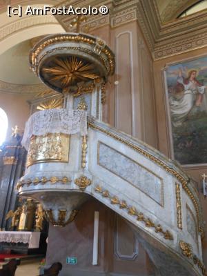 [P18] Satu Mare - Catedrala, interior. » foto by iulianic
 - 
<span class="allrVoted glyphicon glyphicon-heart hidden" id="av1317113"></span>
<a class="m-l-10 hidden" id="sv1317113" onclick="voting_Foto_DelVot(,1317113,5504)" role="button">șterge vot <span class="glyphicon glyphicon-remove"></span></a>
<a id="v91317113" class=" c-red"  onclick="voting_Foto_SetVot(1317113)" role="button"><span class="glyphicon glyphicon-heart-empty"></span> <b>LIKE</b> = Votează poza</a> <img class="hidden"  id="f1317113W9" src="/imagini/loader.gif" border="0" /><span class="AjErrMes hidden" id="e1317113ErM"></span>