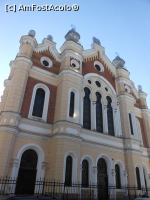 [P19] Satu Mare - Templul Mare, lăcaș de cult evreiesc construit în stil maur. » foto by iulianic
 - 
<span class="allrVoted glyphicon glyphicon-heart hidden" id="av1317114"></span>
<a class="m-l-10 hidden" id="sv1317114" onclick="voting_Foto_DelVot(,1317114,5504)" role="button">șterge vot <span class="glyphicon glyphicon-remove"></span></a>
<a id="v91317114" class=" c-red"  onclick="voting_Foto_SetVot(1317114)" role="button"><span class="glyphicon glyphicon-heart-empty"></span> <b>LIKE</b> = Votează poza</a> <img class="hidden"  id="f1317114W9" src="/imagini/loader.gif" border="0" /><span class="AjErrMes hidden" id="e1317114ErM"></span>
