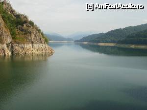 [P04] Transfagarasan: lacul de acumulare Vidraru » foto by Nicu V
 - 
<span class="allrVoted glyphicon glyphicon-heart hidden" id="av396363"></span>
<a class="m-l-10 hidden" id="sv396363" onclick="voting_Foto_DelVot(,396363,5504)" role="button">șterge vot <span class="glyphicon glyphicon-remove"></span></a>
<a id="v9396363" class=" c-red"  onclick="voting_Foto_SetVot(396363)" role="button"><span class="glyphicon glyphicon-heart-empty"></span> <b>LIKE</b> = Votează poza</a> <img class="hidden"  id="f396363W9" src="/imagini/loader.gif" border="0" /><span class="AjErrMes hidden" id="e396363ErM"></span>