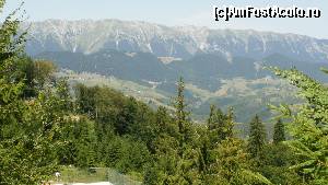 [P22] Cheile Gradistei-Fundata: masivul Piatra Craiului.  » foto by Nicu V
 - 
<span class="allrVoted glyphicon glyphicon-heart hidden" id="av408827"></span>
<a class="m-l-10 hidden" id="sv408827" onclick="voting_Foto_DelVot(,408827,5504)" role="button">șterge vot <span class="glyphicon glyphicon-remove"></span></a>
<a id="v9408827" class=" c-red"  onclick="voting_Foto_SetVot(408827)" role="button"><span class="glyphicon glyphicon-heart-empty"></span> <b>LIKE</b> = Votează poza</a> <img class="hidden"  id="f408827W9" src="/imagini/loader.gif" border="0" /><span class="AjErrMes hidden" id="e408827ErM"></span>