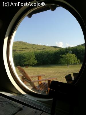 [P01] La Ferma Dacilor, Tohani - vedere de pe unul din geamurile restaurantului » foto by crismis
 - 
<span class="allrVoted glyphicon glyphicon-heart hidden" id="av924504"></span>
<a class="m-l-10 hidden" id="sv924504" onclick="voting_Foto_DelVot(,924504,5504)" role="button">șterge vot <span class="glyphicon glyphicon-remove"></span></a>
<a id="v9924504" class=" c-red"  onclick="voting_Foto_SetVot(924504)" role="button"><span class="glyphicon glyphicon-heart-empty"></span> <b>LIKE</b> = Votează poza</a> <img class="hidden"  id="f924504W9" src="/imagini/loader.gif" border="0" /><span class="AjErrMes hidden" id="e924504ErM"></span>