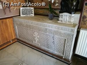 [P13] Sarcofagul care adăpostește „fruntea înțeleaptă” a domnitorului Mihai Viteazul » foto by crismis
 - 
<span class="allrVoted glyphicon glyphicon-heart hidden" id="av924516"></span>
<a class="m-l-10 hidden" id="sv924516" onclick="voting_Foto_DelVot(,924516,5504)" role="button">șterge vot <span class="glyphicon glyphicon-remove"></span></a>
<a id="v9924516" class=" c-red"  onclick="voting_Foto_SetVot(924516)" role="button"><span class="glyphicon glyphicon-heart-empty"></span> <b>LIKE</b> = Votează poza</a> <img class="hidden"  id="f924516W9" src="/imagini/loader.gif" border="0" /><span class="AjErrMes hidden" id="e924516ErM"></span>