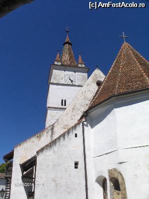 [P06] Harman-biserica fortificata » foto by Mitica49
 - 
<span class="allrVoted glyphicon glyphicon-heart hidden" id="av529582"></span>
<a class="m-l-10 hidden" id="sv529582" onclick="voting_Foto_DelVot(,529582,5504)" role="button">șterge vot <span class="glyphicon glyphicon-remove"></span></a>
<a id="v9529582" class=" c-red"  onclick="voting_Foto_SetVot(529582)" role="button"><span class="glyphicon glyphicon-heart-empty"></span> <b>LIKE</b> = Votează poza</a> <img class="hidden"  id="f529582W9" src="/imagini/loader.gif" border="0" /><span class="AjErrMes hidden" id="e529582ErM"></span>