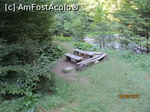 [P26] Un loc de popas "amenajat" ... » foto by puiutea
 - 
<span class="allrVoted glyphicon glyphicon-heart hidden" id="av1247737"></span>
<a class="m-l-10 hidden" id="sv1247737" onclick="voting_Foto_DelVot(,1247737,5504)" role="button">șterge vot <span class="glyphicon glyphicon-remove"></span></a>
<a id="v91247737" class=" c-red"  onclick="voting_Foto_SetVot(1247737)" role="button"><span class="glyphicon glyphicon-heart-empty"></span> <b>LIKE</b> = Votează poza</a> <img class="hidden"  id="f1247737W9" src="/imagini/loader.gif" border="0" /><span class="AjErrMes hidden" id="e1247737ErM"></span>