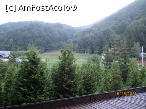 [P06] De la fereastra camerei ... » foto by puiutea
 - 
<span class="allrVoted glyphicon glyphicon-heart hidden" id="av1247717"></span>
<a class="m-l-10 hidden" id="sv1247717" onclick="voting_Foto_DelVot(,1247717,5504)" role="button">șterge vot <span class="glyphicon glyphicon-remove"></span></a>
<a id="v91247717" class=" c-red"  onclick="voting_Foto_SetVot(1247717)" role="button"><span class="glyphicon glyphicon-heart-empty"></span> <b>LIKE</b> = Votează poza</a> <img class="hidden"  id="f1247717W9" src="/imagini/loader.gif" border="0" /><span class="AjErrMes hidden" id="e1247717ErM"></span>