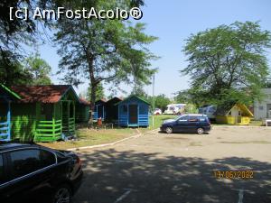 [P58] Camping în stațiune » foto by puiutea
 - 
<span class="allrVoted glyphicon glyphicon-heart hidden" id="av1303616"></span>
<a class="m-l-10 hidden" id="sv1303616" onclick="voting_Foto_DelVot(,1303616,5504)" role="button">șterge vot <span class="glyphicon glyphicon-remove"></span></a>
<a id="v91303616" class=" c-red"  onclick="voting_Foto_SetVot(1303616)" role="button"><span class="glyphicon glyphicon-heart-empty"></span> <b>LIKE</b> = Votează poza</a> <img class="hidden"  id="f1303616W9" src="/imagini/loader.gif" border="0" /><span class="AjErrMes hidden" id="e1303616ErM"></span>