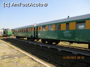 [P36] Cele două vagoane și locomotiva cu care am călătorit » foto by puiutea
 - 
<span class="allrVoted glyphicon glyphicon-heart hidden" id="av1388755"></span>
<a class="m-l-10 hidden" id="sv1388755" onclick="voting_Foto_DelVot(,1388755,5504)" role="button">șterge vot <span class="glyphicon glyphicon-remove"></span></a>
<a id="v91388755" class=" c-red"  onclick="voting_Foto_SetVot(1388755)" role="button"><span class="glyphicon glyphicon-heart-empty"></span> <b>LIKE</b> = Votează poza</a> <img class="hidden"  id="f1388755W9" src="/imagini/loader.gif" border="0" /><span class="AjErrMes hidden" id="e1388755ErM"></span>