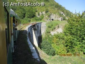 [P48] Un alt viaduct » foto by puiutea
 - 
<span class="allrVoted glyphicon glyphicon-heart hidden" id="av1388767"></span>
<a class="m-l-10 hidden" id="sv1388767" onclick="voting_Foto_DelVot(,1388767,5504)" role="button">șterge vot <span class="glyphicon glyphicon-remove"></span></a>
<a id="v91388767" class=" c-red"  onclick="voting_Foto_SetVot(1388767)" role="button"><span class="glyphicon glyphicon-heart-empty"></span> <b>LIKE</b> = Votează poza</a> <img class="hidden"  id="f1388767W9" src="/imagini/loader.gif" border="0" /><span class="AjErrMes hidden" id="e1388767ErM"></span>