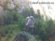 [P22] La Cheile Bicazului, m-am cocotat, pana la urma » foto by valimi
 - 
<span class="allrVoted glyphicon glyphicon-heart hidden" id="av85275"></span>
<a class="m-l-10 hidden" id="sv85275" onclick="voting_Foto_DelVot(,85275,5504)" role="button">șterge vot <span class="glyphicon glyphicon-remove"></span></a>
<a id="v985275" class=" c-red"  onclick="voting_Foto_SetVot(85275)" role="button"><span class="glyphicon glyphicon-heart-empty"></span> <b>LIKE</b> = Votează poza</a> <img class="hidden"  id="f85275W9" src="/imagini/loader.gif" border="0" /><span class="AjErrMes hidden" id="e85275ErM"></span>