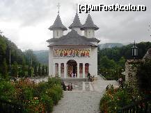 [P01] Biserica Sfânta Teodora de la Sihla , aflată în perimetrul Mănăstirii Sihăstria » foto by mariana.olaru
 - 
<span class="allrVoted glyphicon glyphicon-heart hidden" id="av115990"></span>
<a class="m-l-10 hidden" id="sv115990" onclick="voting_Foto_DelVot(,115990,5504)" role="button">șterge vot <span class="glyphicon glyphicon-remove"></span></a>
<a id="v9115990" class=" c-red"  onclick="voting_Foto_SetVot(115990)" role="button"><span class="glyphicon glyphicon-heart-empty"></span> <b>LIKE</b> = Votează poza</a> <img class="hidden"  id="f115990W9" src="/imagini/loader.gif" border="0" /><span class="AjErrMes hidden" id="e115990ErM"></span>