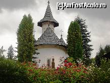 [P05] Biserica Naşterea Maicii Domnului de la Mănăstirea Sihăstria » foto by mariana.olaru
 - 
<span class="allrVoted glyphicon glyphicon-heart hidden" id="av115998"></span>
<a class="m-l-10 hidden" id="sv115998" onclick="voting_Foto_DelVot(,115998,5504)" role="button">șterge vot <span class="glyphicon glyphicon-remove"></span></a>
<a id="v9115998" class=" c-red"  onclick="voting_Foto_SetVot(115998)" role="button"><span class="glyphicon glyphicon-heart-empty"></span> <b>LIKE</b> = Votează poza</a> <img class="hidden"  id="f115998W9" src="/imagini/loader.gif" border="0" /><span class="AjErrMes hidden" id="e115998ErM"></span>