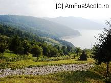 [P28] O ultimă imagine dinspre lacul Izvoru Muntelui » foto by mariana.olaru
 - 
<span class="allrVoted glyphicon glyphicon-heart hidden" id="av81838"></span>
<a class="m-l-10 hidden" id="sv81838" onclick="voting_Foto_DelVot(,81838,5504)" role="button">șterge vot <span class="glyphicon glyphicon-remove"></span></a>
<a id="v981838" class=" c-red"  onclick="voting_Foto_SetVot(81838)" role="button"><span class="glyphicon glyphicon-heart-empty"></span> <b>LIKE</b> = Votează poza</a> <img class="hidden"  id="f81838W9" src="/imagini/loader.gif" border="0" /><span class="AjErrMes hidden" id="e81838ErM"></span>
