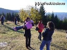 [P06] Mama cu copil in brate! » foto by relu17*
 - 
<span class="allrVoted glyphicon glyphicon-heart hidden" id="av66308"></span>
<a class="m-l-10 hidden" id="sv66308" onclick="voting_Foto_DelVot(,66308,5517)" role="button">șterge vot <span class="glyphicon glyphicon-remove"></span></a>
<a id="v966308" class=" c-red"  onclick="voting_Foto_SetVot(66308)" role="button"><span class="glyphicon glyphicon-heart-empty"></span> <b>LIKE</b> = Votează poza</a> <img class="hidden"  id="f66308W9" src="/imagini/loader.gif" border="0" /><span class="AjErrMes hidden" id="e66308ErM"></span>