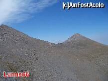 [P10] Muntele Olimp - se zareste refugiul de la 2760m asezat intre doua varfuri » foto by Lumis66
 - 
<span class="allrVoted glyphicon glyphicon-heart hidden" id="av281567"></span>
<a class="m-l-10 hidden" id="sv281567" onclick="voting_Foto_DelVot(,281567,5524)" role="button">șterge vot <span class="glyphicon glyphicon-remove"></span></a>
<a id="v9281567" class=" c-red"  onclick="voting_Foto_SetVot(281567)" role="button"><span class="glyphicon glyphicon-heart-empty"></span> <b>LIKE</b> = Votează poza</a> <img class="hidden"  id="f281567W9" src="/imagini/loader.gif" border="0" /><span class="AjErrMes hidden" id="e281567ErM"></span>
