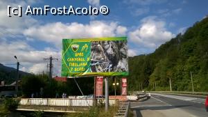 [P42] Nu poți rata afișul, spre canion.  » foto by maryka
 - 
<span class="allrVoted glyphicon glyphicon-heart hidden" id="av777831"></span>
<a class="m-l-10 hidden" id="sv777831" onclick="voting_Foto_DelVot(,777831,5531)" role="button">șterge vot <span class="glyphicon glyphicon-remove"></span></a>
<a id="v9777831" class=" c-red"  onclick="voting_Foto_SetVot(777831)" role="button"><span class="glyphicon glyphicon-heart-empty"></span> <b>LIKE</b> = Votează poza</a> <img class="hidden"  id="f777831W9" src="/imagini/loader.gif" border="0" /><span class="AjErrMes hidden" id="e777831ErM"></span>