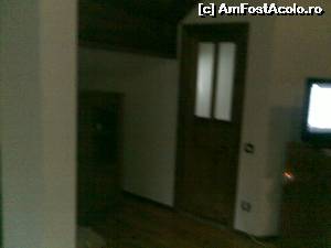 [P37] aici era usa de la baie si o bucatica de televizor » foto by vega06
 - 
<span class="allrVoted glyphicon glyphicon-heart hidden" id="av565076"></span>
<a class="m-l-10 hidden" id="sv565076" onclick="voting_Foto_DelVot(,565076,5537)" role="button">șterge vot <span class="glyphicon glyphicon-remove"></span></a>
<a id="v9565076" class=" c-red"  onclick="voting_Foto_SetVot(565076)" role="button"><span class="glyphicon glyphicon-heart-empty"></span> <b>LIKE</b> = Votează poza</a> <img class="hidden"  id="f565076W9" src="/imagini/loader.gif" border="0" /><span class="AjErrMes hidden" id="e565076ErM"></span>