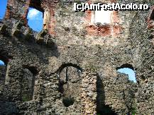[P12] Cetatea Soimos interior » foto by ldogaru
 - 
<span class="allrVoted glyphicon glyphicon-heart hidden" id="av191150"></span>
<a class="m-l-10 hidden" id="sv191150" onclick="voting_Foto_DelVot(,191150,5539)" role="button">șterge vot <span class="glyphicon glyphicon-remove"></span></a>
<a id="v9191150" class=" c-red"  onclick="voting_Foto_SetVot(191150)" role="button"><span class="glyphicon glyphicon-heart-empty"></span> <b>LIKE</b> = Votează poza</a> <img class="hidden"  id="f191150W9" src="/imagini/loader.gif" border="0" /><span class="AjErrMes hidden" id="e191150ErM"></span>