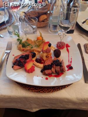 [P04] Vila Restaurant Preciosa - un deliciu: piept de rață ușor afumat cu... de toate!  » foto by Dragoș_MD
 - 
<span class="allrVoted glyphicon glyphicon-heart hidden" id="av951879"></span>
<a class="m-l-10 hidden" id="sv951879" onclick="voting_Foto_DelVot(,951879,5567)" role="button">șterge vot <span class="glyphicon glyphicon-remove"></span></a>
<a id="v9951879" class=" c-red"  onclick="voting_Foto_SetVot(951879)" role="button"><span class="glyphicon glyphicon-heart-empty"></span> <b>LIKE</b> = Votează poza</a> <img class="hidden"  id="f951879W9" src="/imagini/loader.gif" border="0" /><span class="AjErrMes hidden" id="e951879ErM"></span>