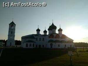 [P10] Mănăstirea Sf. Alexandru Svirsky » foto by calator2000
 - 
<span class="allrVoted glyphicon glyphicon-heart hidden" id="av1053218"></span>
<a class="m-l-10 hidden" id="sv1053218" onclick="voting_Foto_DelVot(,1053218,5579)" role="button">șterge vot <span class="glyphicon glyphicon-remove"></span></a>
<a id="v91053218" class=" c-red"  onclick="voting_Foto_SetVot(1053218)" role="button"><span class="glyphicon glyphicon-heart-empty"></span> <b>LIKE</b> = Votează poza</a> <img class="hidden"  id="f1053218W9" src="/imagini/loader.gif" border="0" /><span class="AjErrMes hidden" id="e1053218ErM"></span>