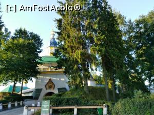 [P15] Mănăstirea Peşterilor din Pskov » foto by calator2000
 - 
<span class="allrVoted glyphicon glyphicon-heart hidden" id="av1053223"></span>
<a class="m-l-10 hidden" id="sv1053223" onclick="voting_Foto_DelVot(,1053223,5579)" role="button">șterge vot <span class="glyphicon glyphicon-remove"></span></a>
<a id="v91053223" class=" c-red"  onclick="voting_Foto_SetVot(1053223)" role="button"><span class="glyphicon glyphicon-heart-empty"></span> <b>LIKE</b> = Votează poza</a> <img class="hidden"  id="f1053223W9" src="/imagini/loader.gif" border="0" /><span class="AjErrMes hidden" id="e1053223ErM"></span>
