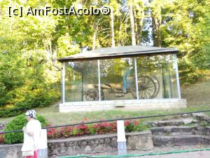 [P21] Mănăstirea peşterilor din Pskov - caleașca împarătesei Anna Ivanovna din anul 1732 » foto by calator2000
 - 
<span class="allrVoted glyphicon glyphicon-heart hidden" id="av1053232"></span>
<a class="m-l-10 hidden" id="sv1053232" onclick="voting_Foto_DelVot(,1053232,5579)" role="button">șterge vot <span class="glyphicon glyphicon-remove"></span></a>
<a id="v91053232" class=" c-red"  onclick="voting_Foto_SetVot(1053232)" role="button"><span class="glyphicon glyphicon-heart-empty"></span> <b>LIKE</b> = Votează poza</a> <img class="hidden"  id="f1053232W9" src="/imagini/loader.gif" border="0" /><span class="AjErrMes hidden" id="e1053232ErM"></span>
