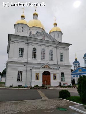 [P03] Mănăstirea Oranki - biserica mare (de vară)  » foto by calator2000
 - 
<span class="allrVoted glyphicon glyphicon-heart hidden" id="av1053211"></span>
<a class="m-l-10 hidden" id="sv1053211" onclick="voting_Foto_DelVot(,1053211,5579)" role="button">șterge vot <span class="glyphicon glyphicon-remove"></span></a>
<a id="v91053211" class=" c-red"  onclick="voting_Foto_SetVot(1053211)" role="button"><span class="glyphicon glyphicon-heart-empty"></span> <b>LIKE</b> = Votează poza</a> <img class="hidden"  id="f1053211W9" src="/imagini/loader.gif" border="0" /><span class="AjErrMes hidden" id="e1053211ErM"></span>